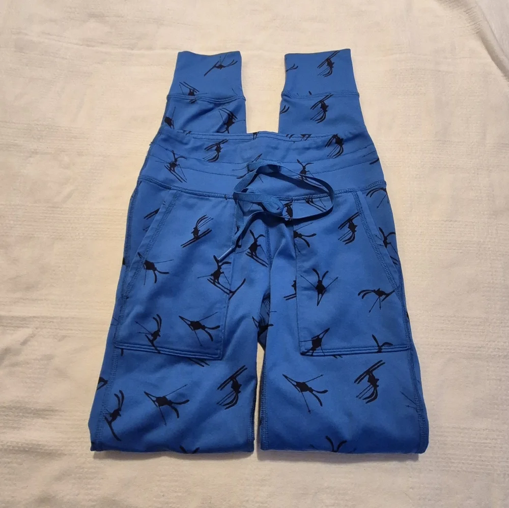 Aerie Play XS leggings, skiing bunny print royal blue & black soft comfy GUC - Picture 5 of 8